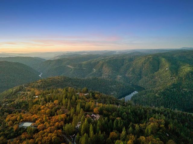 2000 Bear Rock Rd, Placerville, CA 95667