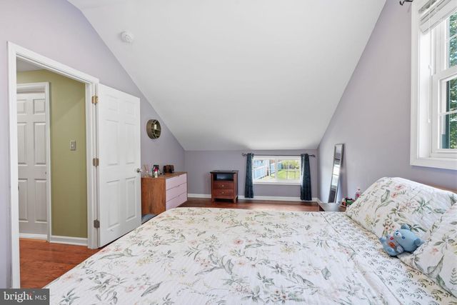 59 IROQUOIS RD, Levittown, PA 19057