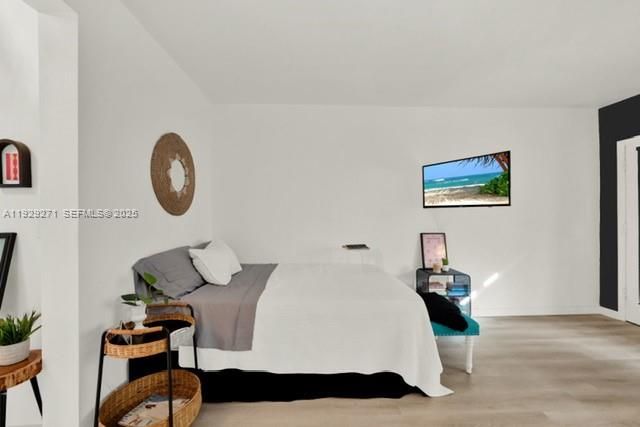 1060 Pennsylvania Ave 3, Miami Beach, FL 33139