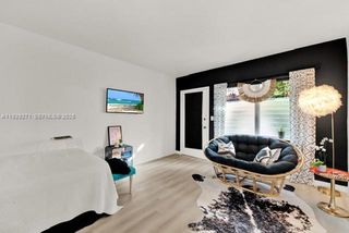 1060 Pennsylvania Ave 3, Miami Beach, FL 33139