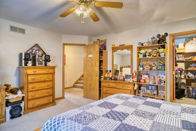 9179 Franklin Drive, St. John, IN 46373