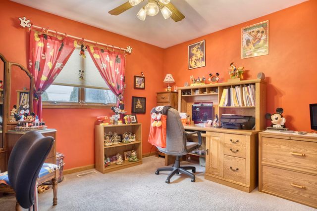 9179 Franklin Drive, St. John, IN 46373