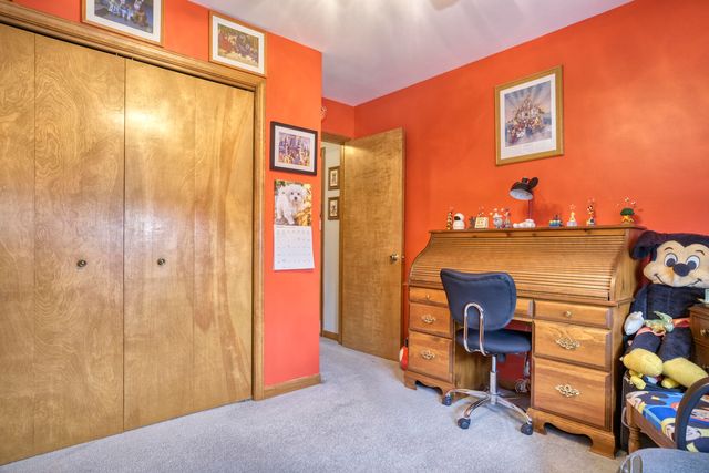 9179 Franklin Drive, St. John, IN 46373