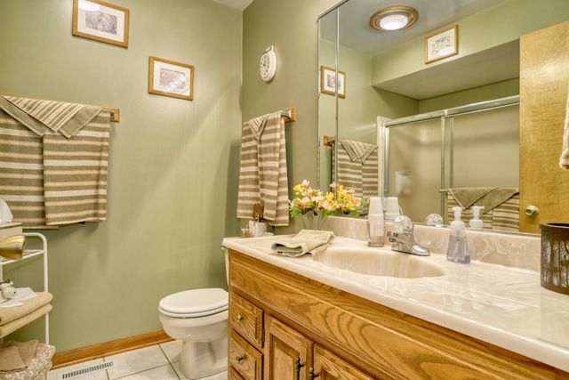 9179 Franklin Drive, St. John, IN 46373