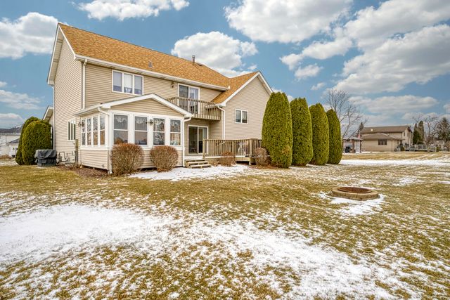 9179 Franklin Drive, St. John, IN 46373