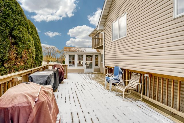 9179 Franklin Drive, St. John, IN 46373