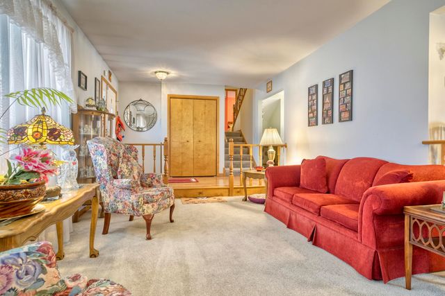 9179 Franklin Drive, St. John, IN 46373