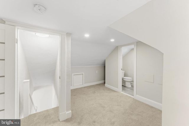 2913 OAKHILL AVE, Baltimore, MD 21207