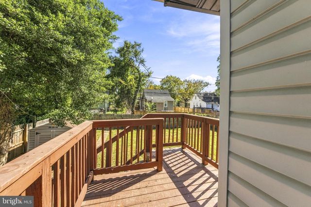 2913 OAKHILL AVE, Baltimore, MD 21207