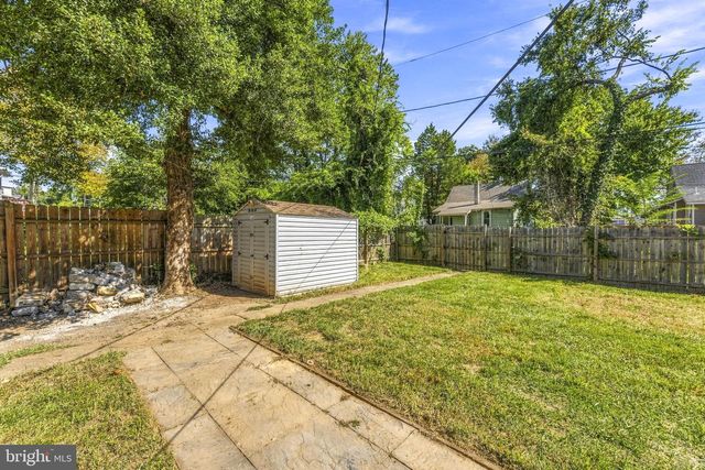 2913 OAKHILL AVE, Baltimore, MD 21207