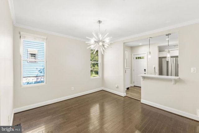 2913 OAKHILL AVE, Baltimore, MD 21207