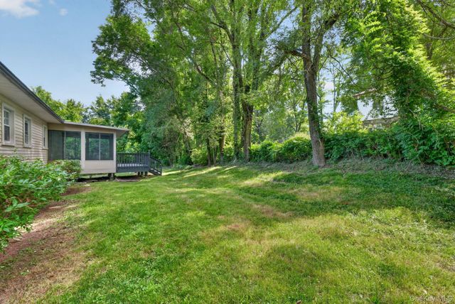 20 Muscoot Road W, Mahopac, NY 10541