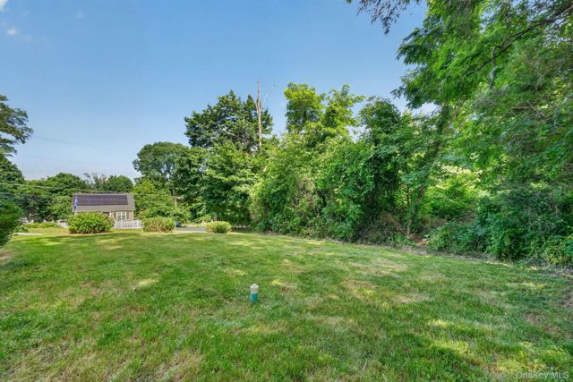 20 Muscoot Road W, Mahopac, NY 10541