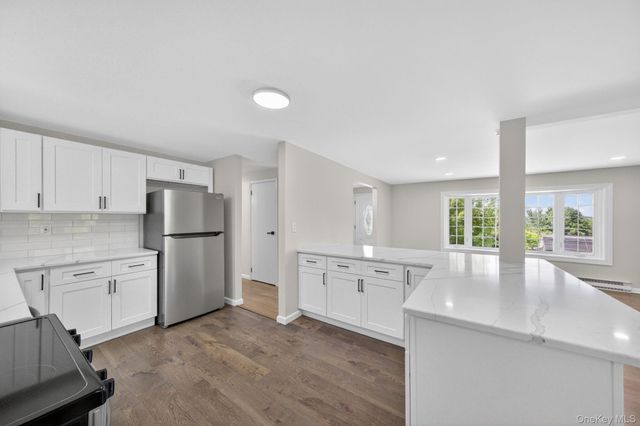 20 Muscoot Road W, Mahopac, NY 10541