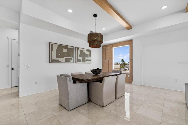 10201 GULF BOULEVARD, Treasure Island, FL 33706