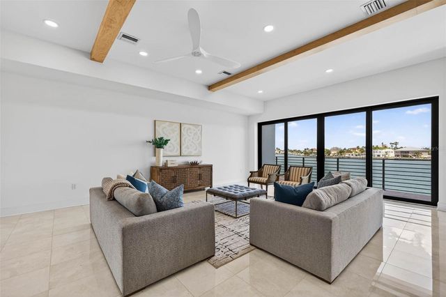 10201 GULF BOULEVARD, Treasure Island, FL 33706