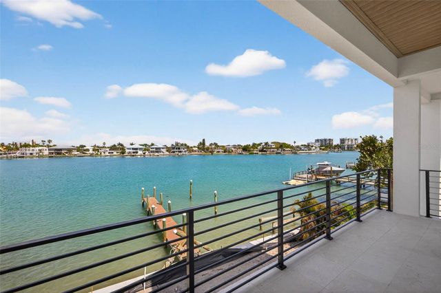 10201 GULF BOULEVARD, Treasure Island, FL 33706