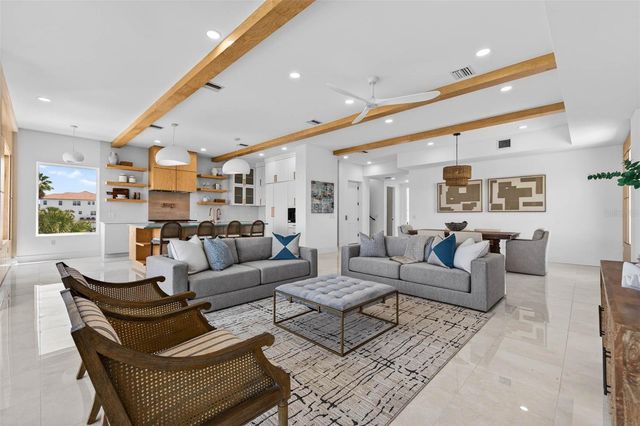 10201 GULF BOULEVARD, Treasure Island, FL 33706