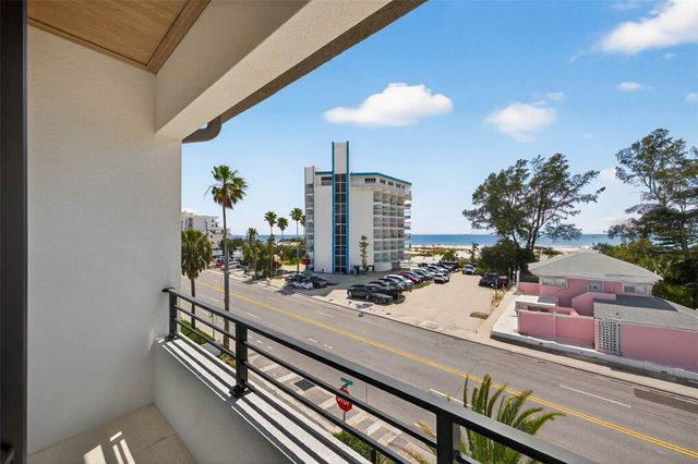 10201 GULF BOULEVARD, Treasure Island, FL 33706