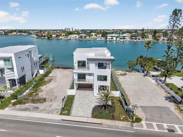 10201 GULF BOULEVARD, Treasure Island, FL 33706