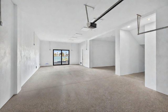 10201 GULF BOULEVARD, Treasure Island, FL 33706