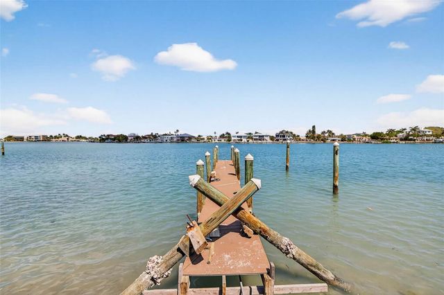 10201 GULF BOULEVARD, Treasure Island, FL 33706