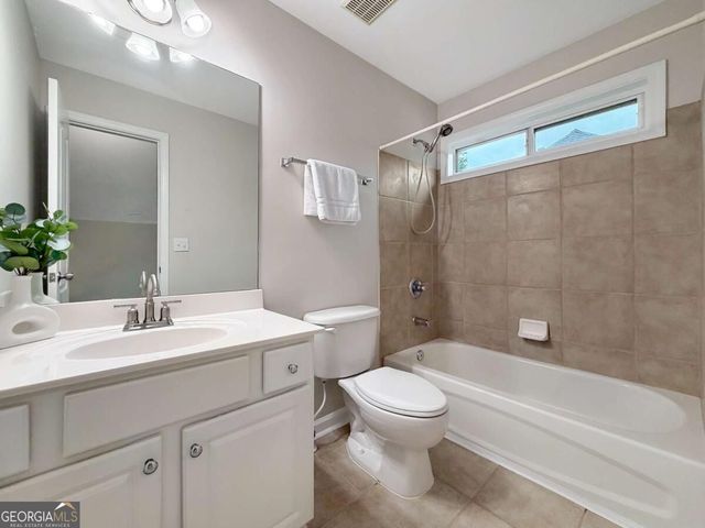 3792 Suwanee Mill Drive, Buford, GA 30518