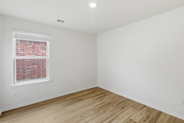 1301 Stuarts Forest Drive, Denton, TX 76207