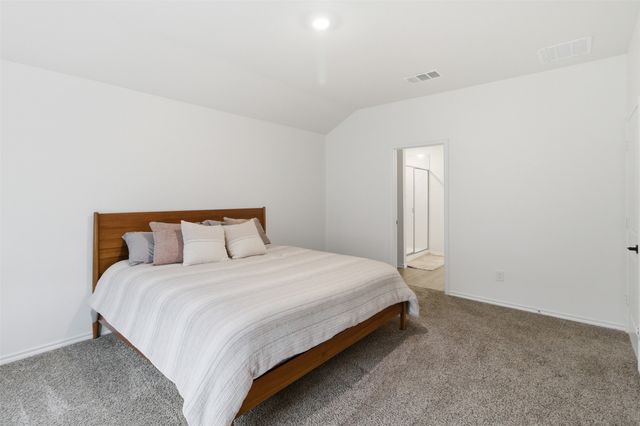 1301 Stuarts Forest Drive, Denton, TX 76207