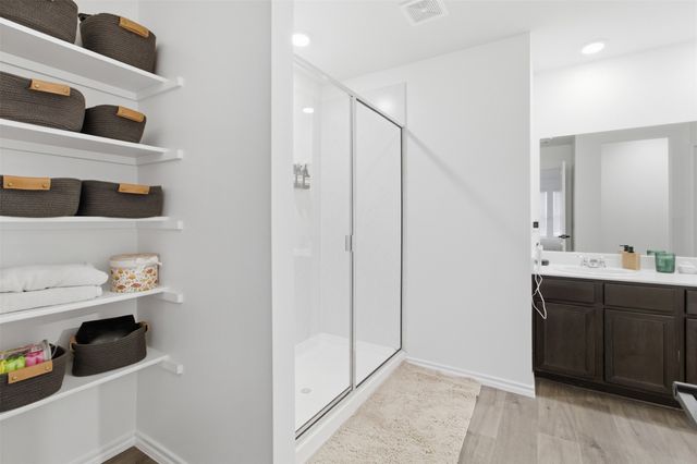 1301 Stuarts Forest Drive, Denton, TX 76207