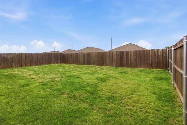 1301 Stuarts Forest Drive, Denton, TX 76207