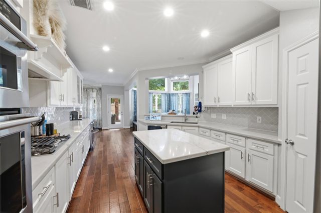 11806 Rue Saint Lazare Court, Tomball, TX 77377