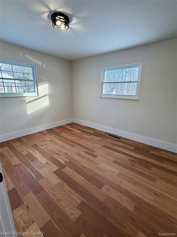 5511 Cottonwood Drive, Swartz Creek, MI 48473