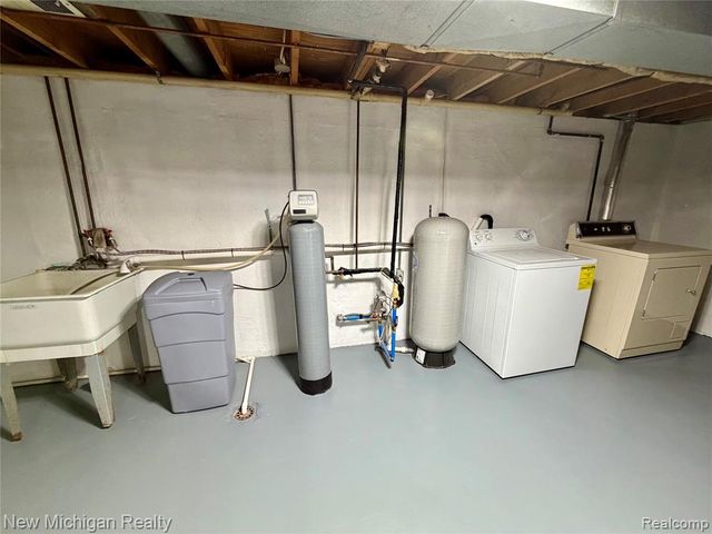 5511 Cottonwood Drive, Swartz Creek, MI 48473