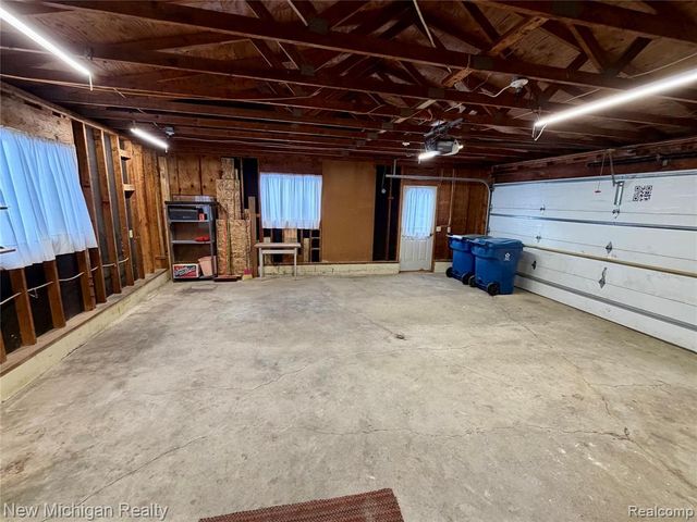 5511 Cottonwood Drive, Swartz Creek, MI 48473