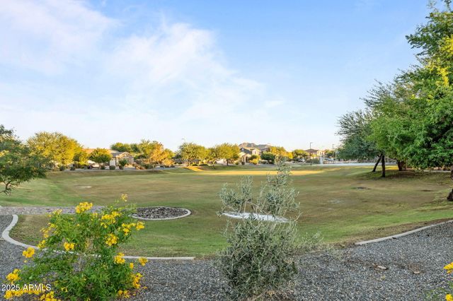 3827 E MEAD Drive, Chandler, AZ 85249