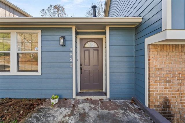 4933 Park West Drive, Stone Mountain, GA 30088