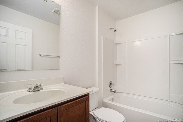 11846 Pure Silver, San Antonio, TX 78254