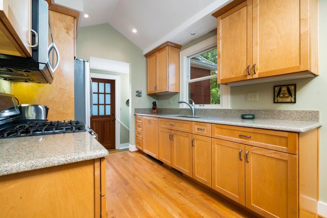 901 Gott Street, Ann Arbor, MI 48103