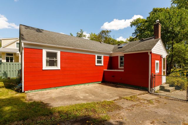901 Gott Street, Ann Arbor, MI 48103