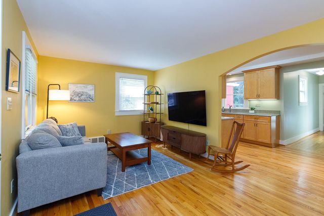 901 Gott Street, Ann Arbor, MI 48103