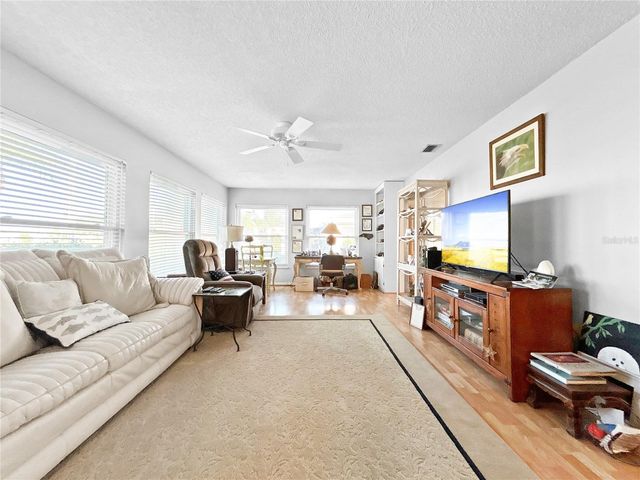 703 OJAI AVENUE, Sun City Center, FL 33573