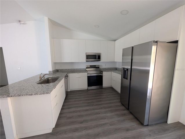 9712 NORTH COUNTRY CLUB WAY, Citrus Springs, FL 34434