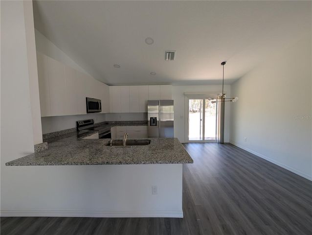 9712 NORTH COUNTRY CLUB WAY, Citrus Springs, FL 34434