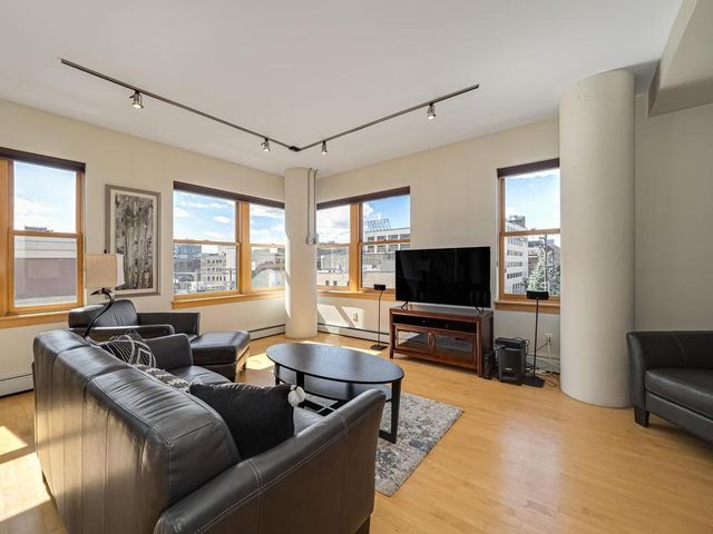 401 N 2nd Street 321, Minneapolis, MN 55401