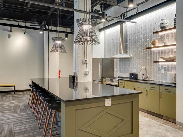 401 N 2nd Street 321, Minneapolis, MN 55401