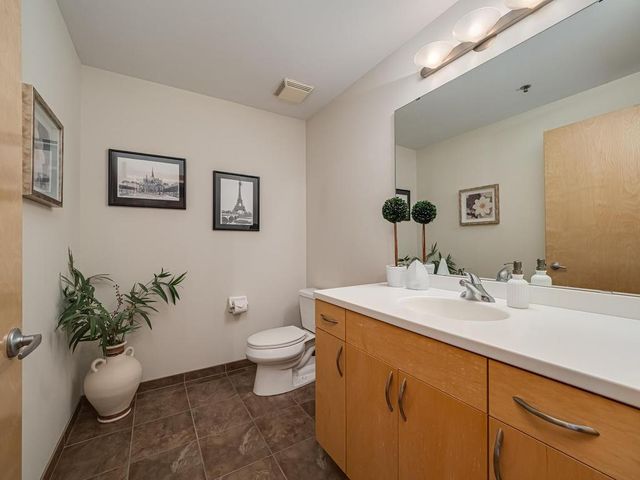 401 N 2nd Street 321, Minneapolis, MN 55401