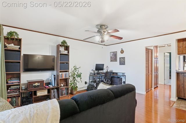 15055 Hubbard Street 35, Livonia, MI 48154