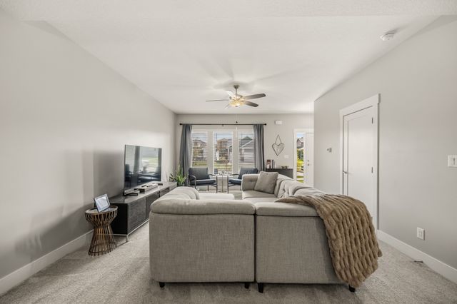 16631 Wilden Drive, Clive, IA 50325