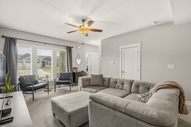 16631 Wilden Drive, Clive, IA 50325